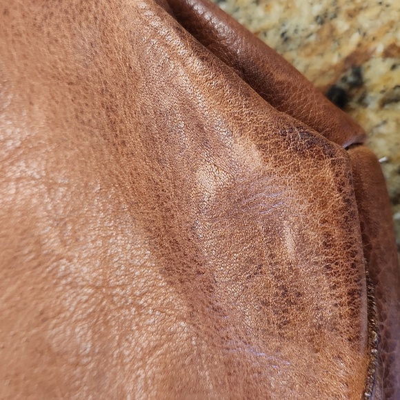 Latico 100% Leather Crossbody Cognac Purse NWT - Picture 7 of 8